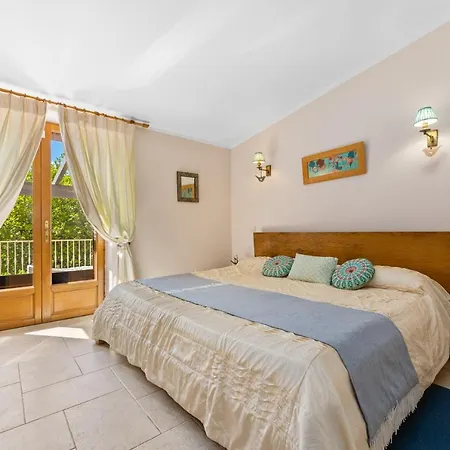 Villa The Quinta 3 Bedroom Ensuites Almancil
