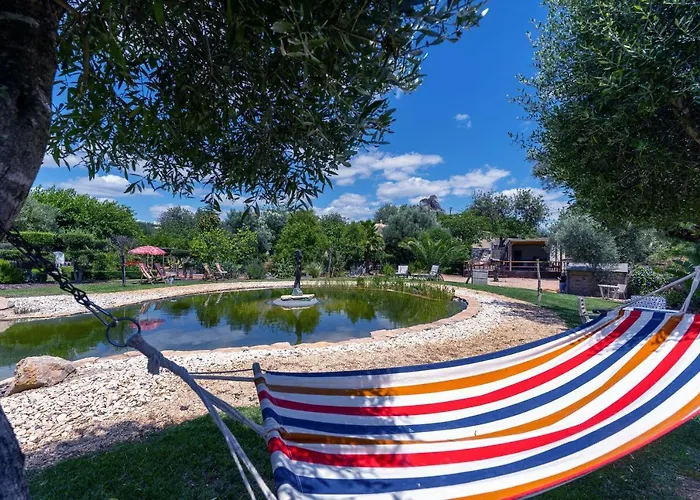 The Quinta - 3 Bedroom Ensuite Villa, Swimming Pool, Beautiful Gardens, Water Features And Lake ヴィラ アルマンシル