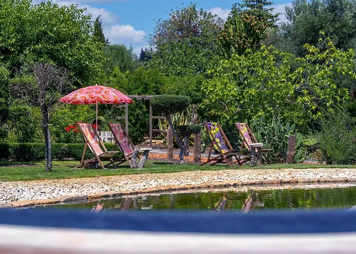 The Quinta - 3 Bedroom Ensuite Villa, Swimming Pool, Beautiful Gardens, Water Features And Lake ヴィラ